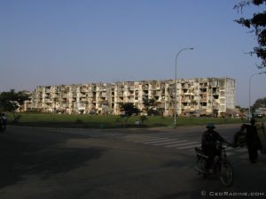 PB011143
